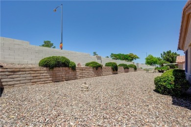 Welcome this beautiful home in Sun City Summerlin! This spacious on Highland Falls Golf Club in Nevada - for sale on GolfHomes.com, golf home, golf lot