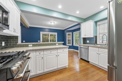Single-level living that doesn't compromise on space. This ranch on The Lakes Golf and Country Club in Ohio - for sale on GolfHomes.com, golf home, golf lot