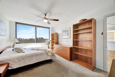 This 6th floor corner condo boasts a spacious open floor plan on Isla Del Sol Yacht and Country Club in Florida - for sale on GolfHomes.com, golf home, golf lot