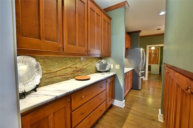 Rare 3-acre aviation estate in the original Pecan Plantation on Pecan Plantation Country Club in Texas - for sale on GolfHomes.com, golf home, golf lot