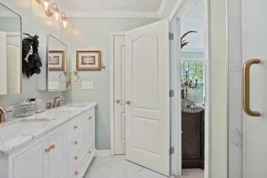 Discover convenient Lake Oconee living in this 2-bedroom, 2 on Reynolds Lake Oconee - The Landing in Georgia - for sale on GolfHomes.com, golf home, golf lot