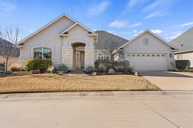 Cul-de-sac location in Robson Ranch o Golf cart garage o on Wildhorse Golf Club of Robson Ranch in Texas - for sale on GolfHomes.com, golf home, golf lot