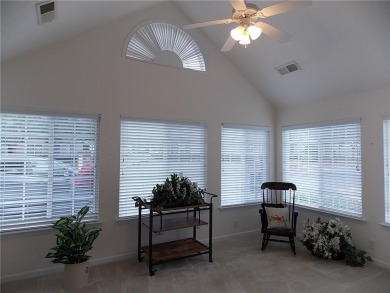 PRICE REDUCED !!!!
NEW FLOORING - NEW PAINT - NEW DISHWASHER
 on Windermere Golf Club in Georgia - for sale on GolfHomes.com, golf home, golf lot