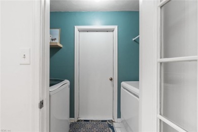 Welcome to 912 Park Landing Ct -- a beautifully updated on Honey Bee Golf Club in Virginia - for sale on GolfHomes.com, golf home, golf lot