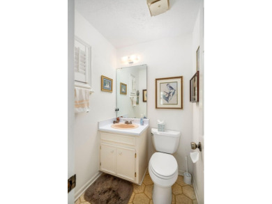 Charming, 3 bedroom, 2.5 bath brick ranch nestled in a on Houndslake Country Club in South Carolina - for sale on GolfHomes.com, golf home, golf lot