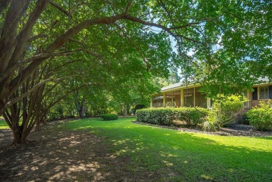 Charming, 3 bedroom, 2.5 bath brick ranch nestled in a on Houndslake Country Club in South Carolina - for sale on GolfHomes.com, golf home, golf lot