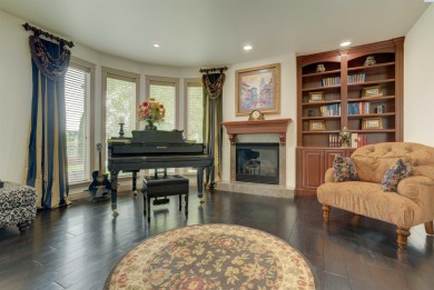 MLS# 285051 Modern Elegance Meets Everyday Comfort in Canyon on Canyon Lakes Golf Course in Washington - for sale on GolfHomes.com, golf home, golf lot