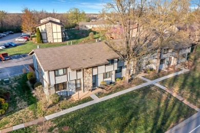 Beautiful townhome located in the heart of Lake St. Louis! 3 on Lake Saint Louis Par 3 in Missouri - for sale on GolfHomes.com, golf home, golf lot