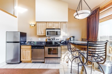 Here's your opportunity to own a bright, airy Chula Vista on Coldwater Canyon Golf Course in Wisconsin - for sale on GolfHomes.com, golf home, golf lot