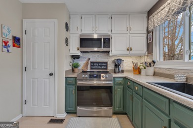 From sunsets over the fairway to your own private backyard oasis on Canongate At Flat Creek Club in Georgia - for sale on GolfHomes.com, golf home, golf lot