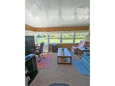 2 Bedroom | 2 Bath | 1,438 Sq Ft | $121,000    Welcome to your on Four Lakes Golf Club in Florida - for sale on GolfHomes.com, golf home, golf lot