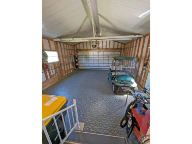 2 Bedroom | 2 Bath | 1,438 Sq Ft | $121,000    Welcome to your on Four Lakes Golf Club in Florida - for sale on GolfHomes.com, golf home, golf lot
