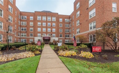 Bright and breezy one bedroom unit on the fifth/top floor in on Shaker Heights Country Club in Ohio - for sale on GolfHomes.com, golf home, golf lot