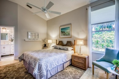 Just steps from the pool, this beautifully maintained 2-bedroom on PGA National Golf Club in Florida - for sale on GolfHomes.com, golf home, golf lot