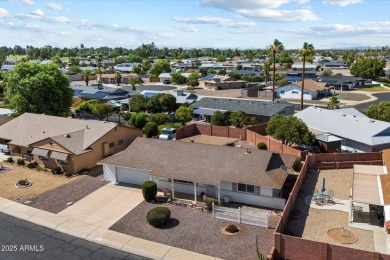 Charming 2-bedroom, 1 bathroom home in the heart of the vibrant on Sun City Country Club in Arizona - for sale on GolfHomes.com, golf home, golf lot