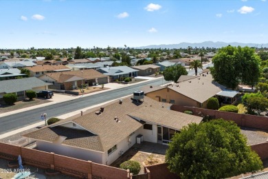 Charming 2-bedroom, 1 bathroom home in the heart of the vibrant on Sun City Country Club in Arizona - for sale on GolfHomes.com, golf home, golf lot