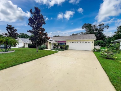 Lakefront Living in Beacon Woods Village with no flood insurance on Beacon Woods Golf Club in Florida - for sale on GolfHomes.com, golf home, golf lot