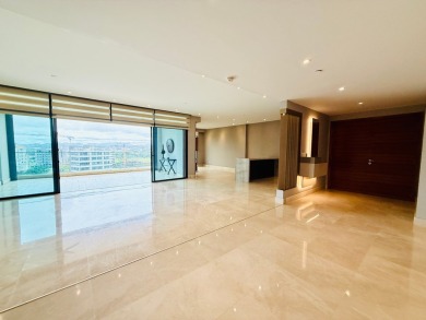 Elegant 4-Bedroom Apartment for Sale in Green House - Santa on  in  - for sale on GolfHomes.com, golf home, golf lot