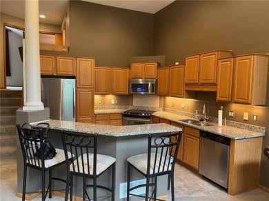 Gorgeous 3 BR 3BA Townhome in the Wilds Golf community, Jeffers on The Wilds Golf Club in Minnesota - for sale on GolfHomes.com, golf home, golf lot