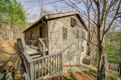 This Big Canoe Plummer cabin showstopper has 3 BR & 2.5 BA (with on Big Canoe Golf Club - Cherokee in Georgia - for sale on GolfHomes.com, golf home, golf lot