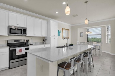 Stunning Top-Floor 2 Bed, 2 Bath Condo in Highly Desirable Gated on Lakewood National Golf Club in Florida - for sale on GolfHomes.com, golf home, golf lot