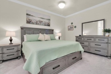 Stunning Top-Floor 2 Bed, 2 Bath Condo in Highly Desirable Gated on Lakewood National Golf Club in Florida - for sale on GolfHomes.com, golf home, golf lot