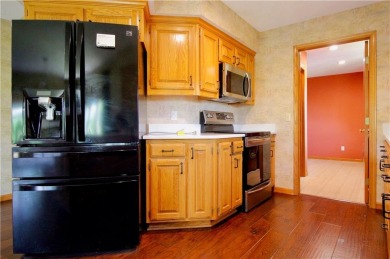 Welcome to your dream home in the heart of the Ozarks! Nestled on Holiday Island Executive Golf Course in Arkansas - for sale on GolfHomes.com, golf home, golf lot