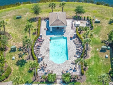 Stunning Top-Floor 2 Bed, 2 Bath Condo in Highly Desirable Gated on Lakewood National Golf Club in Florida - for sale on GolfHomes.com, golf home, golf lot