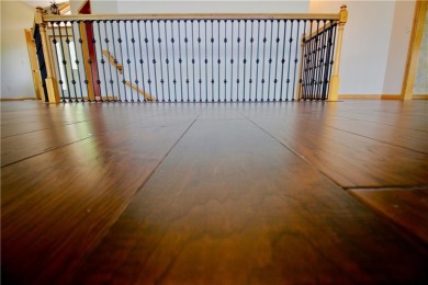 Welcome to your dream home in the heart of the Ozarks! Nestled on Holiday Island Executive Golf Course in Arkansas - for sale on GolfHomes.com, golf home, golf lot