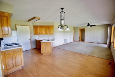 Welcome to your dream home in the heart of the Ozarks! Nestled on Holiday Island Executive Golf Course in Arkansas - for sale on GolfHomes.com, golf home, golf lot