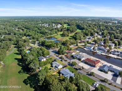 This charming 3-bedroom, 2-bathroom home is perfectly situated on Ocean County Golf Course At Atlantis in New Jersey - for sale on GolfHomes.com, golf home, golf lot