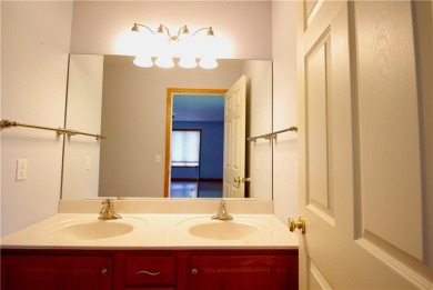 Welcome to your dream home in the heart of the Ozarks! Nestled on Holiday Island Executive Golf Course in Arkansas - for sale on GolfHomes.com, golf home, golf lot