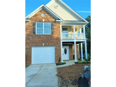 Extremely large oversized townhouse that is move in ready.  You on Mystery Valley Golf Course in Georgia - for sale on GolfHomes.com, golf home, golf lot