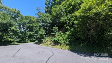 Discover a rare opportunity to build your dream mountain estate on Waynesville Country Club Inn in North Carolina - for sale on GolfHomes.com, golf home, golf lot