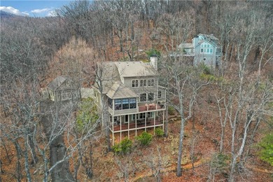 COMFORTABLE OPEN-CONCEPT LIVING. WELL-APPOINTED HOME on Big Canoe Golf Club - Cherokee in Georgia - for sale on GolfHomes.com, golf home, golf lot