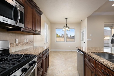 Welcome to carefree living in Horn Rapids, Richland's premier on Horn Rapids Golf Club in Washington - for sale on GolfHomes.com, golf home, golf lot