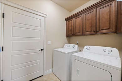 Welcome to carefree living in Horn Rapids, Richland's premier on Horn Rapids Golf Club in Washington - for sale on GolfHomes.com, golf home, golf lot