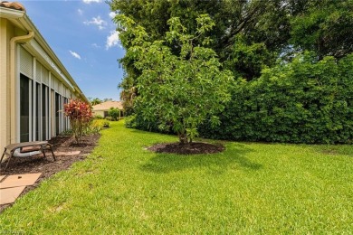GOLF MEMBERSHIP INCLUDED ($50,000 VALUE!) Step into the country on Hunters Ridge Country Club in Florida - for sale on GolfHomes.com, golf home, golf lot