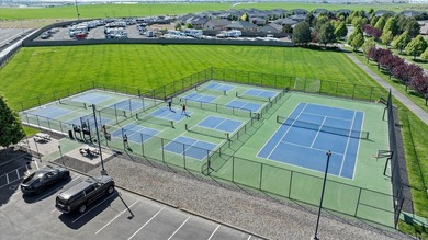 Welcome to carefree living in Horn Rapids, Richland's premier on Horn Rapids Golf Club in Washington - for sale on GolfHomes.com, golf home, golf lot