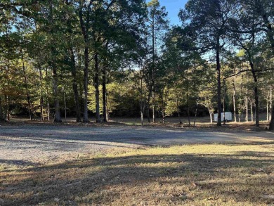 Experience the welcoming beauty of this two story Unrique Modern on Glenwood Country Club in Arkansas - for sale on GolfHomes.com, golf home, golf lot