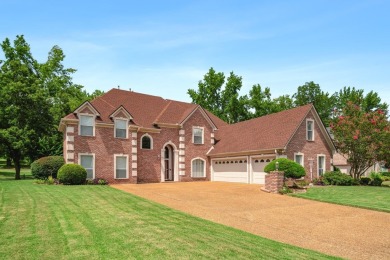 Custom built home, original owner. 4 bedrooms, 3.5 baths, 3 car on Quail Ridge Golf Course in Tennessee - for sale on GolfHomes.com, golf home, golf lot