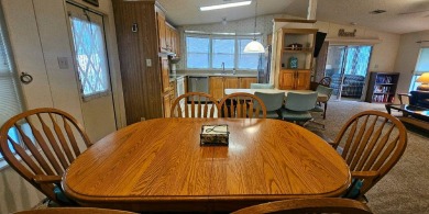 MODERN, Stunning 2 bedroom 2 bath home in 55 + Resort style on Zephyrhills Municipal Golf Course in Florida - for sale on GolfHomes.com, golf home, golf lot