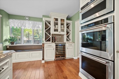 Amazing home located on the 15th fairway on the Oaks at River's on Pontiac Elks Country Club in Illinois - for sale on GolfHomes.com, golf home, golf lot