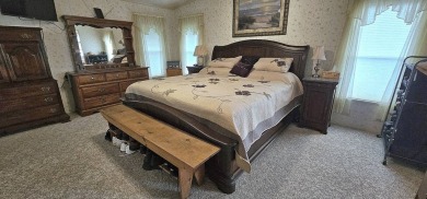 MODERN, Stunning 2 bedroom 2 bath home in 55 + Resort style on Zephyrhills Municipal Golf Course in Florida - for sale on GolfHomes.com, golf home, golf lot
