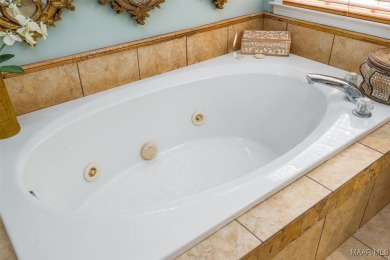Call quickly to tour this absolutely BEAUTIFUL 5-bedroom, 3 on Wynlakes Golf and Country Club in Alabama - for sale on GolfHomes.com, golf home, golf lot