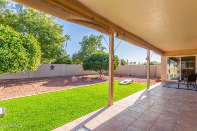 MODERN TOUCHES thru/out this OPEN concept, 3 bed/2 bath on Cottonwood Country Club in Arizona - for sale on GolfHomes.com, golf home, golf lot