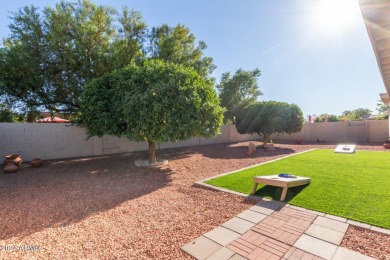 MODERN TOUCHES thru/out this OPEN concept, 3 bed/2 bath on Cottonwood Country Club in Arizona - for sale on GolfHomes.com, golf home, golf lot