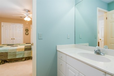 Call quickly to tour this absolutely BEAUTIFUL 5-bedroom, 3 on Wynlakes Golf and Country Club in Alabama - for sale on GolfHomes.com, golf home, golf lot