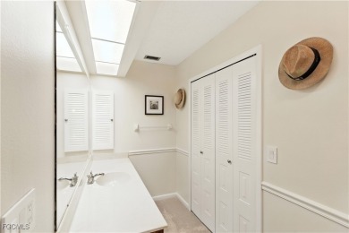 Welcome to this 3 bedroom, 2 bathroom, 2 car garage villa in the on Myerlee Country Club in Florida - for sale on GolfHomes.com, golf home, golf lot