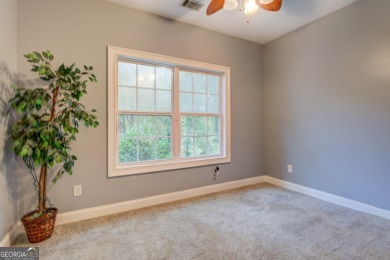 Location, location, location! Well maintained 3-bedroom & on Turtle Cove Golf Course in Georgia - for sale on GolfHomes.com, golf home, golf lot